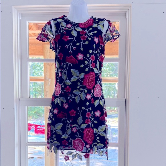 Sam Edelman Peony Embroidery Cap Sleeve Mini Dress Floral Navy Liner size 2 NWT - Picture 1 of 11
